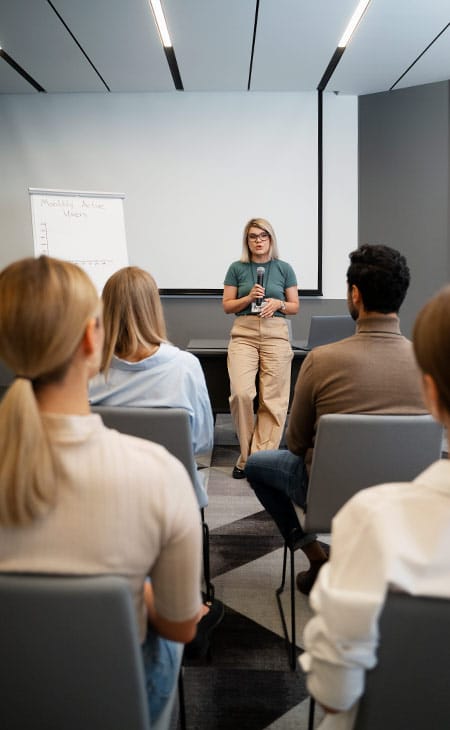 employer talking to employees