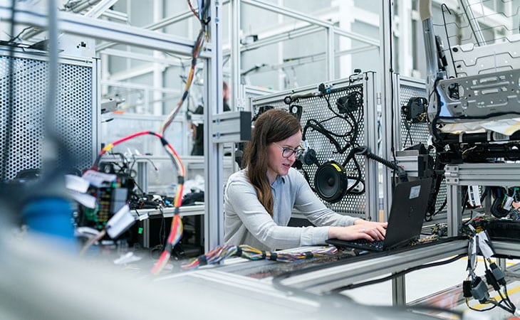 Engineer Job Description: How To, Tips, Templates &Amp; Examples Evinex Corporation | Staffing Agency electric-engineer-working-factory